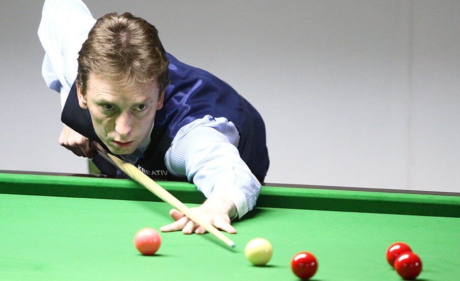 Bangkok, Thailand - SEP 1:Ken Doherty of Ireland participates in a Sangsom Six-red World Championship 2014 at Montien Riverside Hotel on September 1, 2014 in Bangkok, Thailand.